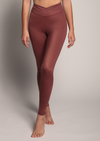 V Waist Leggings - The New Basics '25